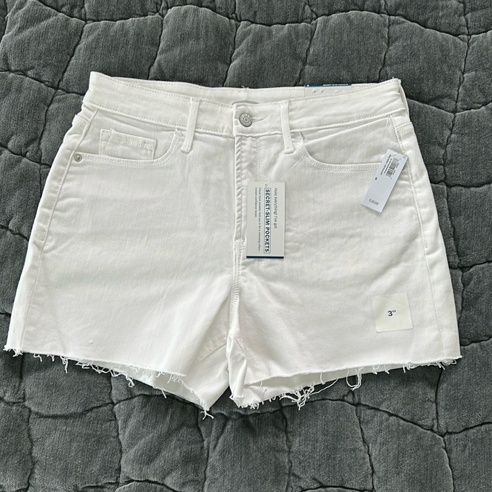 NEW Old Navy White Denim Shorts